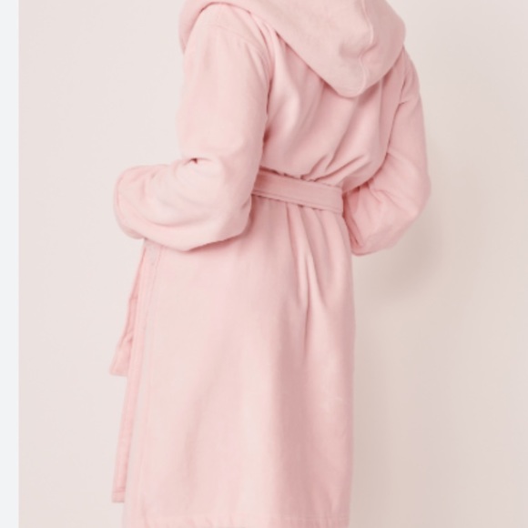 Brand new never worn la vie en rose luxury bath robe size large baby pink! - Picture 2 of 7